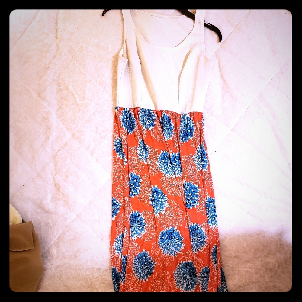 Maxi Dress with White Top